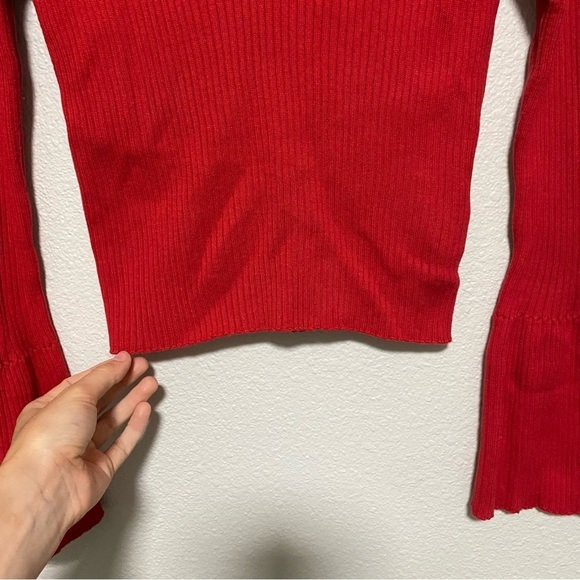 Maeve by Anthropologie Red V-Neck Trumpet Sleeve Sweater - Picture 6 of 11